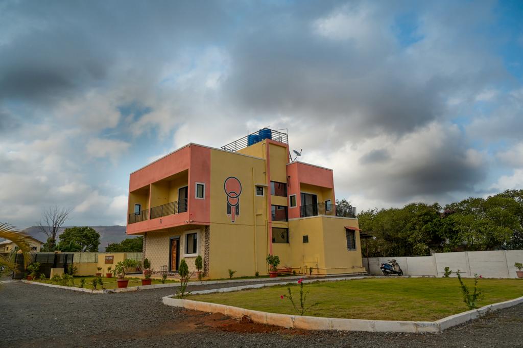 Luxurious 5 BHK Villa with private pool-1